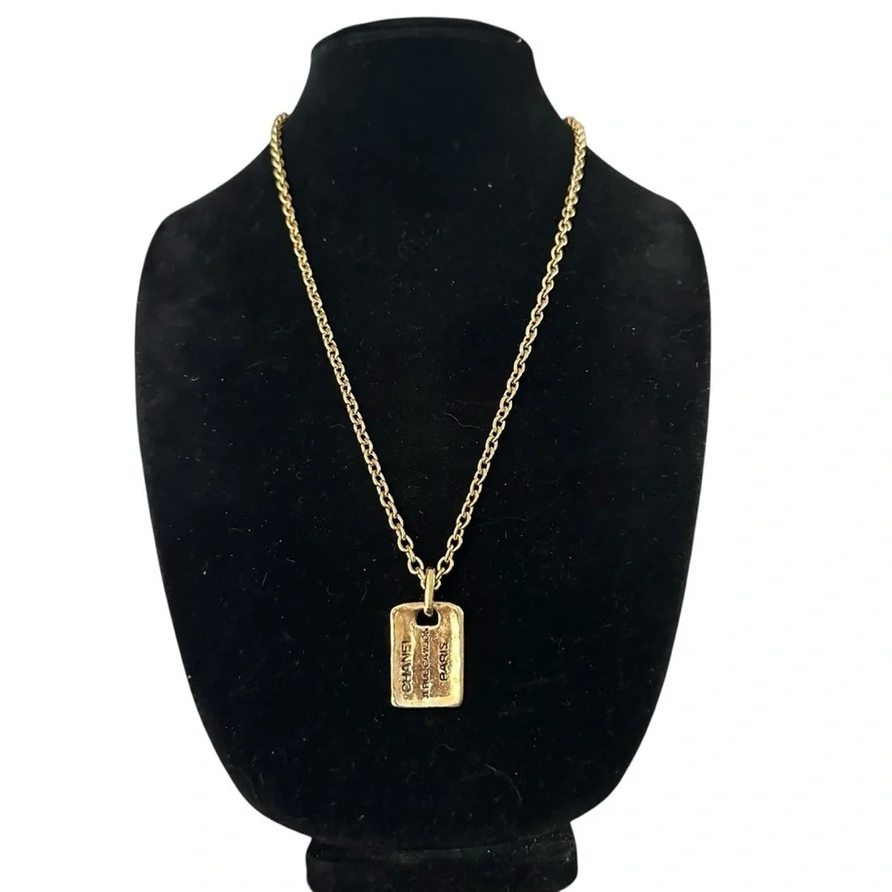 CHANEL vintage 31